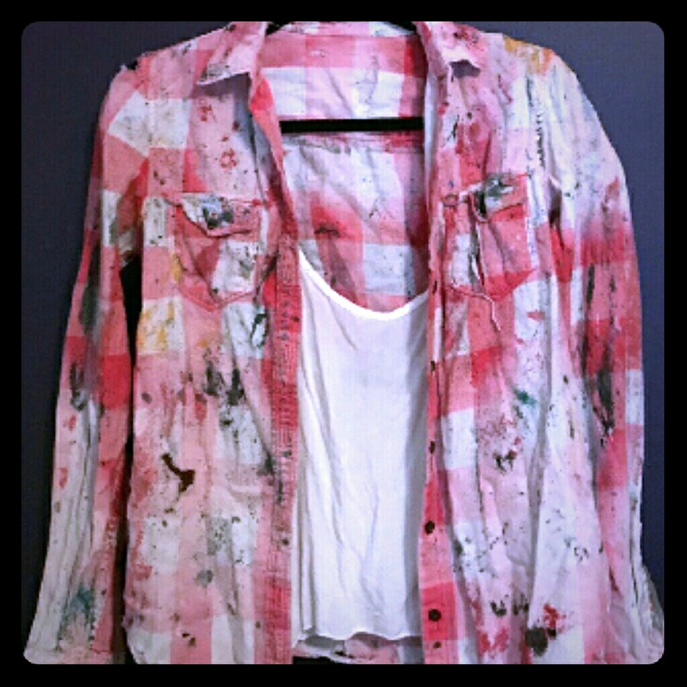 💥Super Distressed UO "Flannel" Button Down!💥